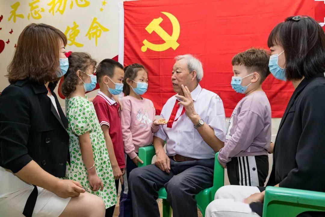 古力娜扎晒健身照秀事业线,她是如何锻炼身材的?知识星球-探索你感兴趣的知识领域